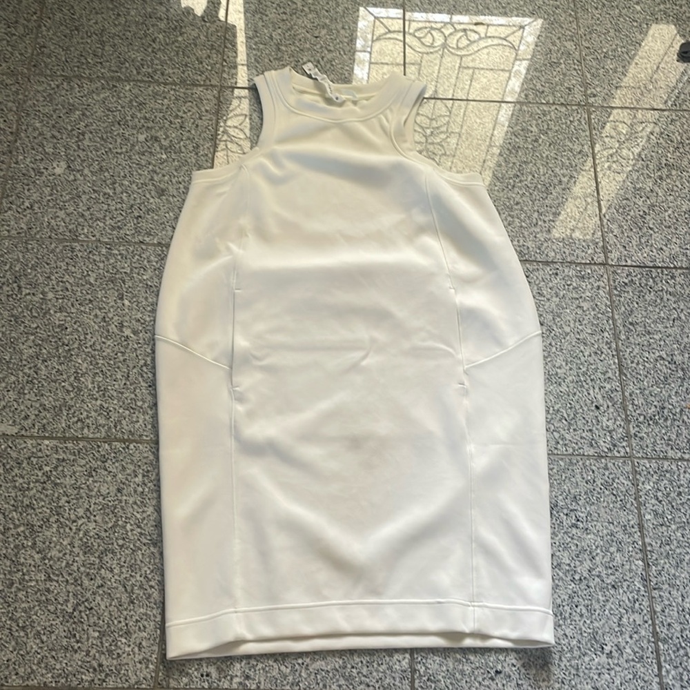 Lululemon Softstream Dress size 8